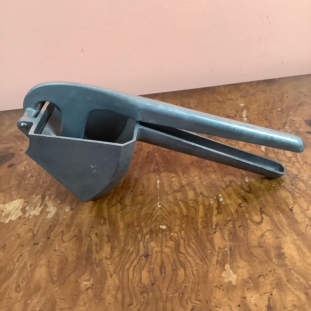 Vintage Press Potato Ricer Masher Utensil Juicer Aluminum